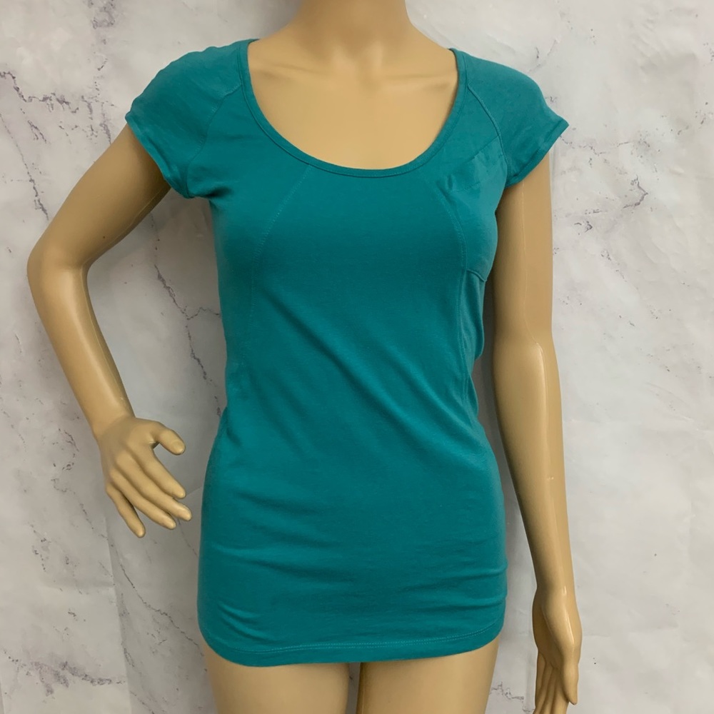 BCBG Women’s Short Sleeve Tee Shirt Size Medium